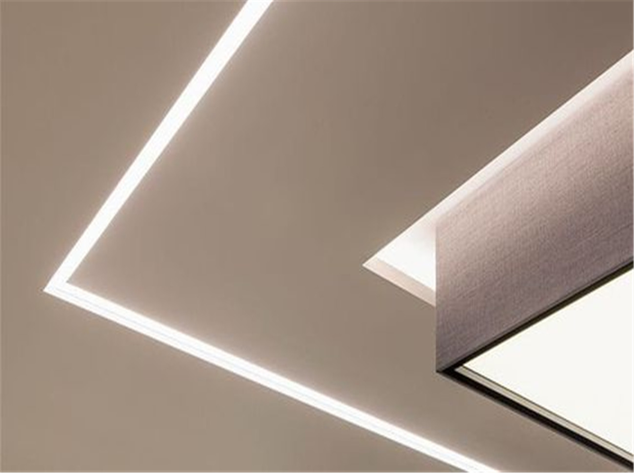 Design moderno del soffitto in cartongesso-Blog--e848fd145f118a95eb0dc8a0e154010