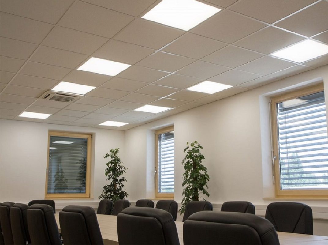Scopri il Mondo dei Pannelli LED per un Ufficio Perfetto-Blog--gs light led panel office solutions e1698834639705