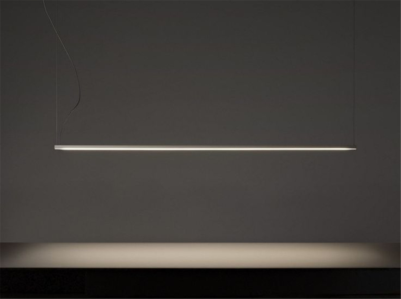 Luce lineare LED impermeabile e antipolvere per esterni Design e caratteristiche