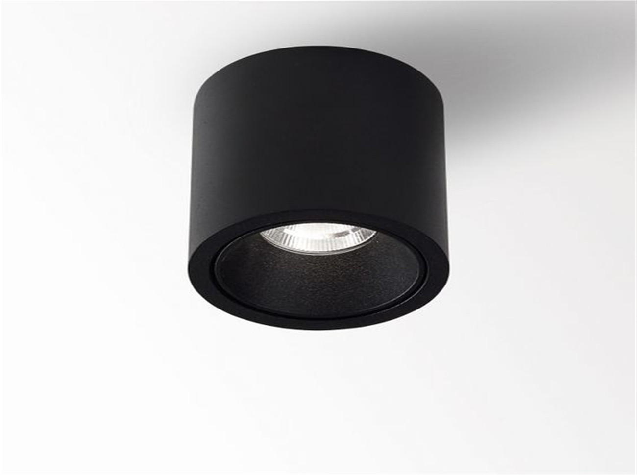 Faretti LED a binario: angolo di emissione e proiezione della luce-Design dell'Illuminazione LED-Design e Ispirazione-7391150cd7b2edf0f7e07508869ae58